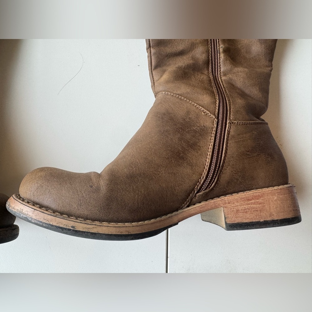 Boutique by Corkys Knee High Boots - Picture 4 of 8